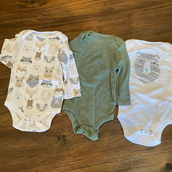 Cloud Island onesie bundle - Picture 1 of 2